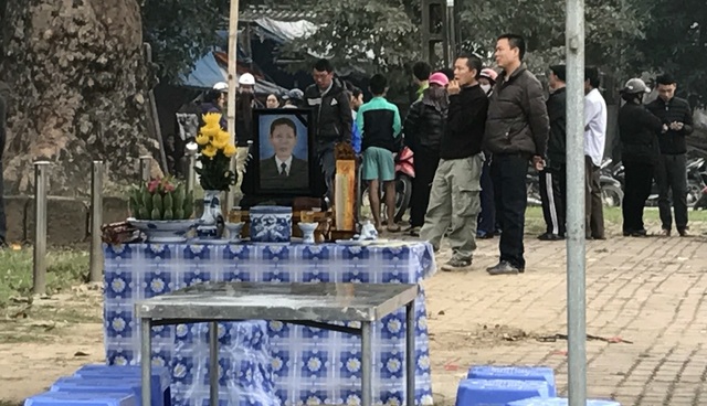 Phát hiện thi thể người đàn ông tại cổng thành cổ Vinh - 5 Phát hiện thi thể người đàn ông tại cổng thành cổ Vinh - 5