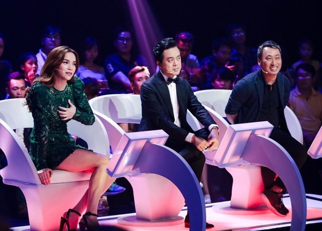 Liz Kim Cương đăng quang ngôi vị quán “Bạn là ngôi sao” mùa đầu tiên - 2 Đêm chung kết, ca sĩ Hồ Ngọc Hà, nhạc sĩ Dương Khắc Linh và đạo diễn Nguyễn Quang Dũng đảm nhận vị trí giám khảo.