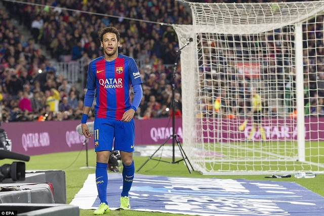 Những khoảnh khắc Barcelona "vượt ải" Valencia tại Nou Camp - 7
Neymar không ghi bàn, nhưng anh đã có một trận đấu xuất sắc