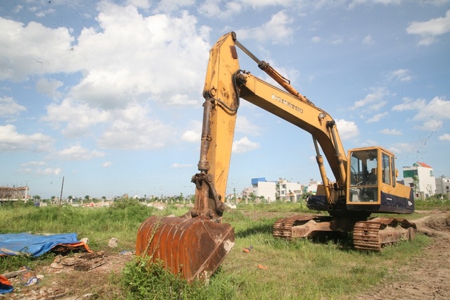 Cận cảnh “bệnh viện trăm tỷ” bỏ hoang sau 10 năm khởi công - 11 Máy móc cũng hư hỏng, xuống cấp