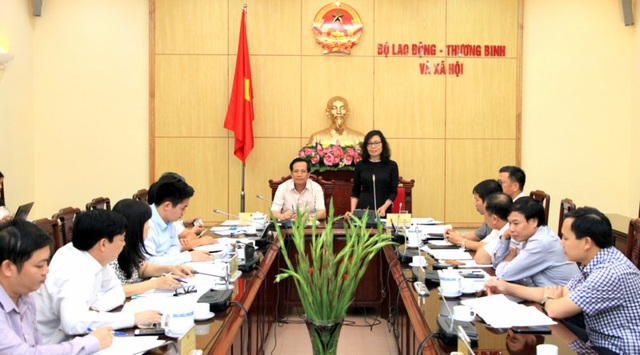 Tới năm 2020: 50 % người trong độ tuổi lao động tham gia BHXH? - 1
Buổi làm việc giữa Bộ LĐ-TB&XH và BHXH VN
