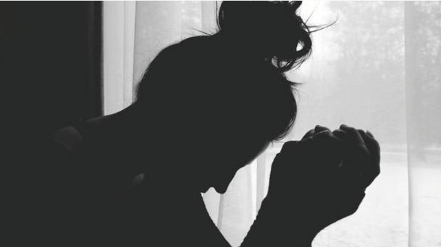 Phát hiện bạn đời phản bội, ai cũng đau đớn như nhau, nhưng mà... - 1 Phát hiện bạn đời phản bội, ai cũng đau đớn như nhau, nhưng mà... - 1