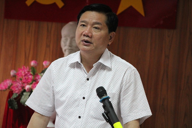 Bí thư Thành ủy Đinh La Thăng: Hát cải lương có nhất thiết tiến sĩ hát không? - 3
Bí thư Thành ủy TPHCM Đinh La Thăng chia sẻ những khó khăn của trường đang vướng mắc