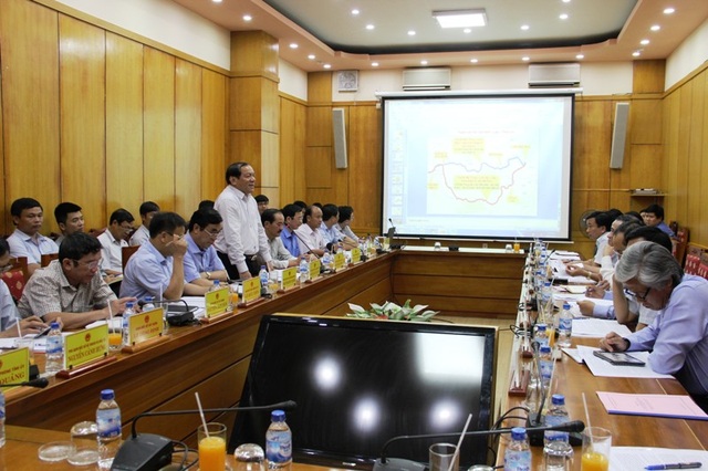Tập trung nguồn lực xây dựng tuyến đường Cam Lộ - La Sơn - 1 Bí thư Tỉnh ủy Quảng Trị Nguyễn Văn Hùng đề xuất với Bộ GTVT quan tâm xem xét một số dự án tại địa phương