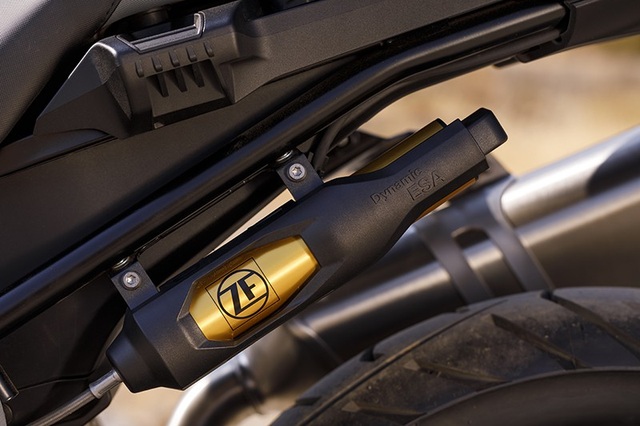 BMW tung bộ đôi Adventure cỡ trung F750 GS và F850 GS - 12 BMW tung bộ đôi Adventure cỡ trung F750 GS và F850 GS - 12
