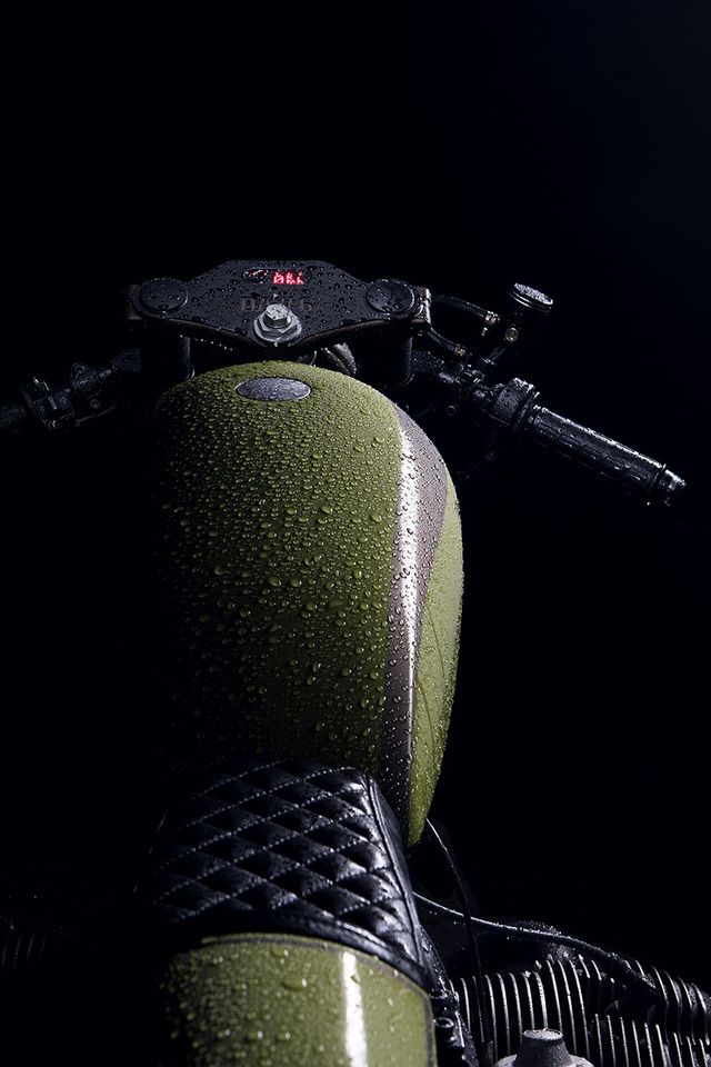 "Phá BMW" - Mốt chơi mới dành cho các tín đồ Café Racer - 5 "Phá BMW" - Mốt chơi mới dành cho các tín đồ Café Racer - 5