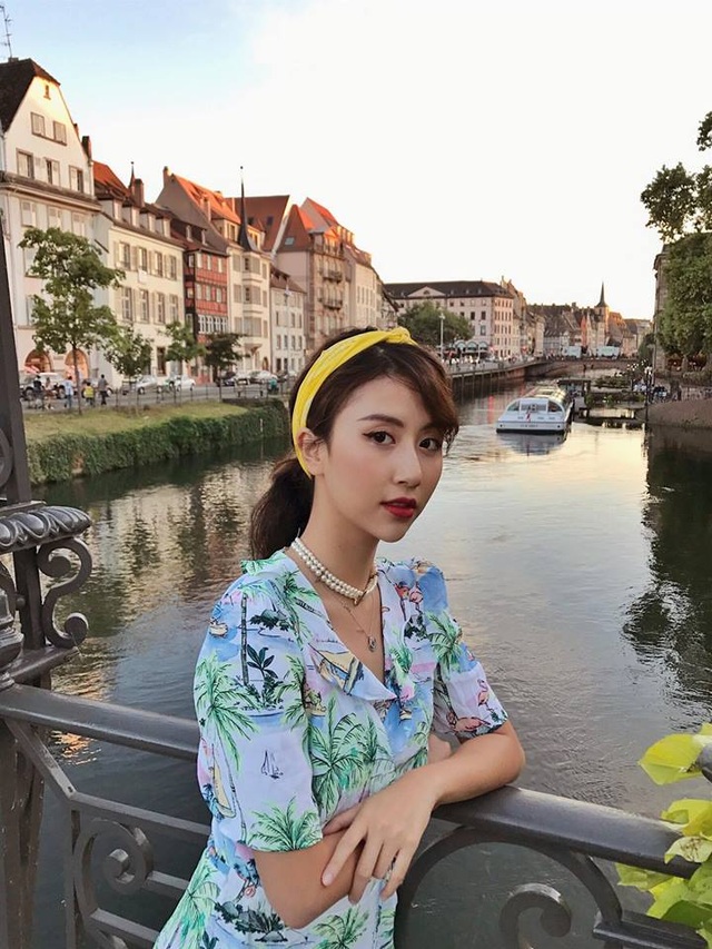 “Bộ ba sát thủ” Quỳnh Anh Shyn, An Japan, Mẫn Tiên tụ họp sau 6 năm - 6 Quỳnh Anh Shyn là hot girl có lượng follow lớn nhất trên mạng xã hội. Cô thường xuyên có những chuyến du lịch sang chảnh