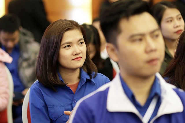 Những bóng hồng xinh đẹp tại Đại hội Đoàn toàn quốc lần thứ XI - 8 Những bóng hồng xinh đẹp tại Đại hội Đoàn toàn quốc lần thứ XI - 8