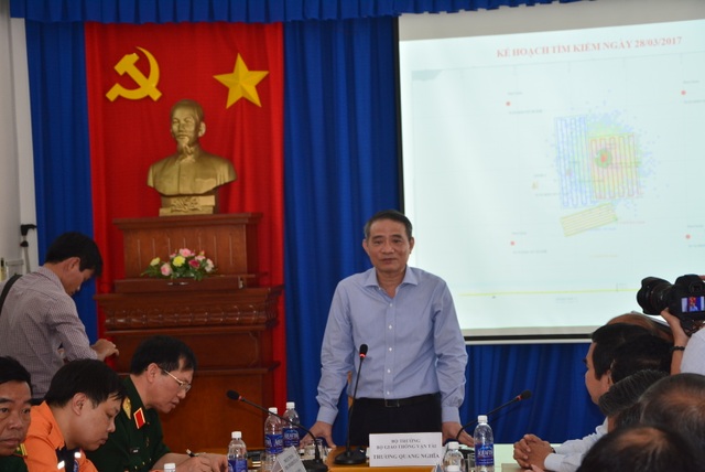 Đề xuất điều máy bay ra biển tìm kiếm 9 thuyền viên mất tích - 1 Bộ trưởng Trương Quang Nghĩa chỉ đạo cuộc họp tìm kiếm 9 thuyền viên mất tích sáng 29/3