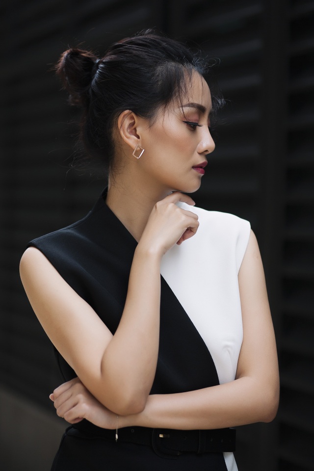 BTV Quỳnh Chi: “Anh Thành Trung “bỏ” đi lấy vợ, ban đầu Chi hoang mang” - 1 MC, BTV Quỳnh Chi.