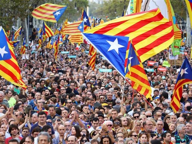 Catalonia: ‘Biện pháp hạt nhân’ sẽ phản tác dụng? - 1
(Ảnh: Reuters)