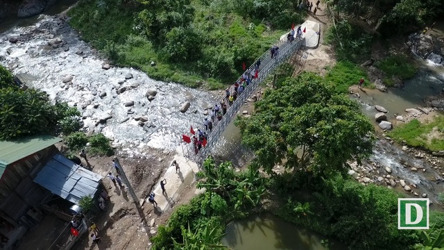 Ngập tràn niềm vui ngày khánh thành cầu Dân trí thứ 13 tại xứ Nghệ - 22 Ngập tràn niềm vui ngày khánh thành cầu Dân trí thứ 13 tại xứ Nghệ - 22