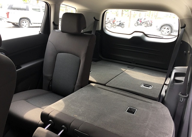 GM Việt Nam âm thầm ra Chevrolet Orlando MT, giá bán 639 triệu đồng - 5 GM Việt Nam âm thầm ra Chevrolet Orlando MT, giá bán 639 triệu đồng - 5