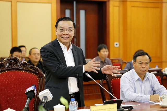 “Phì cười vì hàng từ G7 về mà bảo không đủ chuẩn… Việt Nam” - 3 Bộ trưởng KH-CN Chu Ngọc Anh phát biểu tại cuộc kiểm tra.
