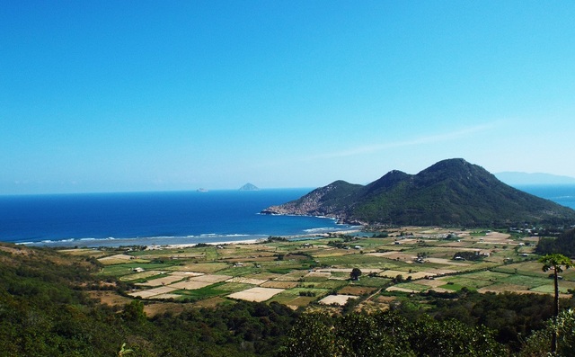 Thủ tướng: “Khu kinh tế Vân Phong sẽ có luật riêng để phát triển” - 2 Vịnh Vân Phong, tỉnh Khánh Hòa - Ảnh: Viết Hảo