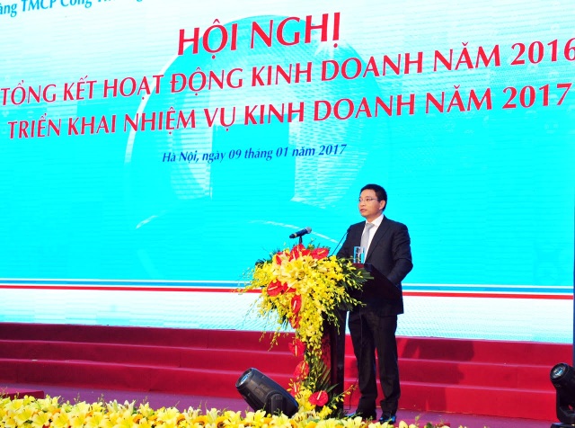 VietinBank sẽ mua lại toàn bộ nợ xấu đã bán cho VAMC - 1
Ông Nguyễn Văn Thắng, Chủ tịch HĐQT VietinBank cho hay, thành công lớn nhất của VietinBank là xử lý triệt để gần 10 nghìn tỷ đồng nợ xấu trong giai đoạn 2007 - 2010 bằng năng lực tài chính, thu nợ, bán nợ.