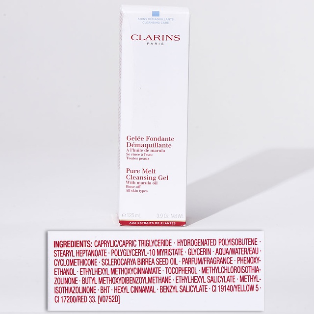 Pháp: Công bố 400 loại hóa mỹ phẩm có thành phần gây hại - 16
Cleansing Oil Gel (dầu tẩy trang) của Clarin có chứa Ethylhexyl, methoxycinnamate, Methylchloroisothiazolinone, Methylisothiazolinone, BHT