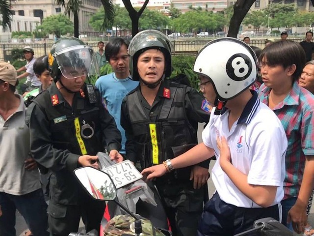 Trắng đêm cùng cảnh sát cơ động  Binh Phuoc Tin tuc Binh Phuoc Tin mới  tỉnh Bình Phước