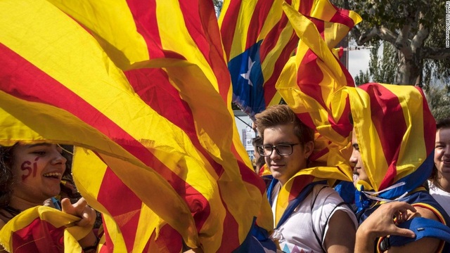 Làn sóng công ty đa quốc gia ồ ạt rút khỏi Catalonia - 1
Catalonia có thể đơn phương tuyên bố độc lập. (Ảnh minh họa: AFP)