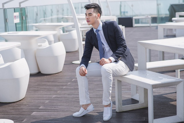 Hot boy Cường Bely nổi tiếng với những bức ảnh giả gái bất ngờ lịch lãm - 12 Hot boy Cường Bely nổi tiếng với những bức ảnh giả gái bất ngờ lịch lãm - 12