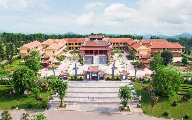 Mãn nhãn với những bức ảnh của Đà Lạt trong lòng Hà Nội - 8
Bước vào không gian yên tĩnh của chùa Đại Từ Ân giống như bước vào không gian của Thiền viện Vạn Hạnh - Đà Lạt