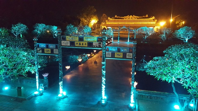 Đại Nội Huế lần đầu tiên sẽ mở cửa về đêm đón du khách - 1 Khung cảnh Đại Nội Huế về đêm đẹp lung linh, huyền ảo và cổ kính