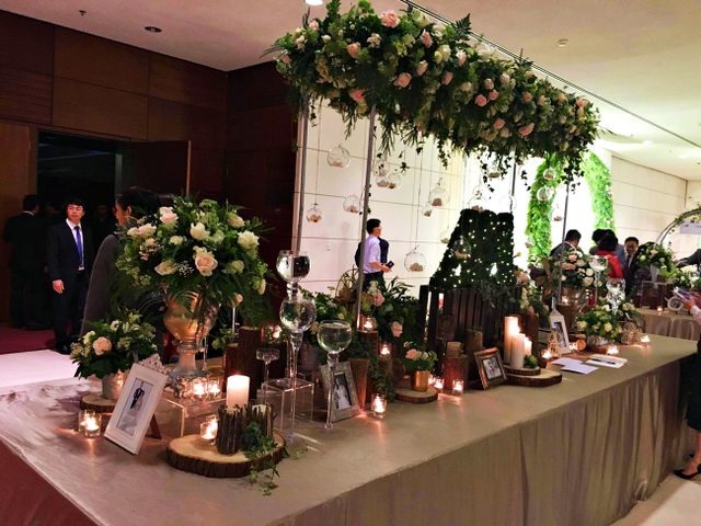 Lộ diện vị hôn phu điển trai của Á hậu Hoàng Anh - 9 Lộ diện vị hôn phu điển trai của Á hậu Hoàng Anh - 9