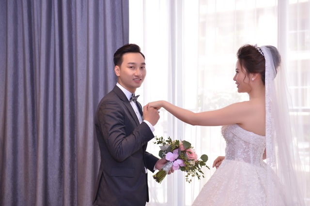Toàn cảnh đám cưới xa hoa lần 2 của MC Thành Trung - 16 Nam MC hạnh phúc trong ngày cưới