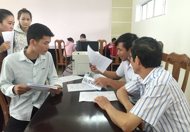 Mỗi thí sinh chỉ được điều chỉnh 1 lần trong đăng ký xét tuyển đại học - 1
Quy trình xét tuyển đại học đợt 1 sẽ bắt đầu từ 28/7 đến 17h ngày 30/7.