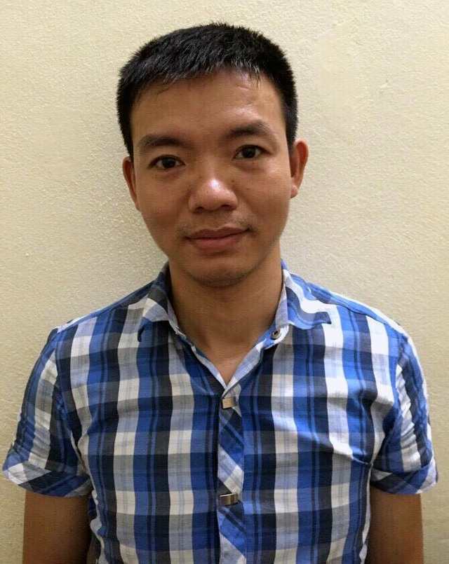 Hà Nội: Người phụ nữ thuê xe ôm đi tạt axit chồng “hờ” - 2 Đối tượng Vương Xuân Đông.