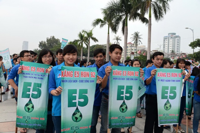 Loại bỏ Ron 92, sẵn sàng E5 - 1 Đẩy mạnh tuyên truyền sử dụng xăng E5