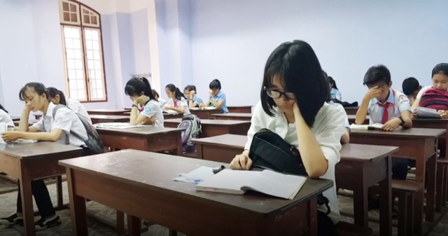 Huế: Đề thi tuyển lớp 10 sẽ phân hóa nhưng không quá khó với thí sinh top dưới - 1 Thí sinh dự thi vào lớp 10 tại Huế năm học 2016-2017