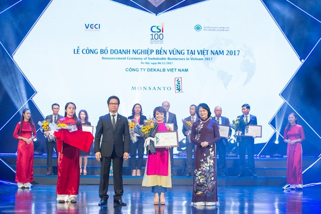 Doanh nghiệp nông nghiệp duy nhất đạt giải thưởng phát triển bền vững - 1
Dekalb Việt Nam được vinh danh năm thứ 2 liên tiếp trong Top 10 doanh nghiệp phát triển bền vững Việt Nam.