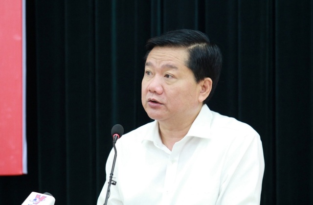 Ông Đinh La Thăng xin lỗi người dân TPHCM - 2
Ông Đinh La Thăng mong Đảng bộ, Chính quyền và Nhân dân thành phố cảm thông, chia sẻ, tiếp tục giúp đỡ mình hoàn thành nhiệm vụ được giao