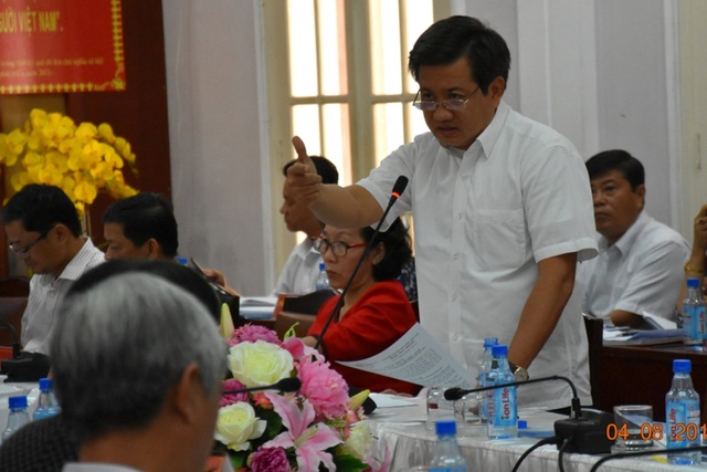 Ông Đoàn Ngọc Hải cam kết giành được vỉa hè nếu được toàn quyền xử lý - 1
Ông Đoàn Ngọc Hải cho rằng cán bộ địa phương buông lỏng quản lý vỉa hè rõ ràng là để trục lợi.