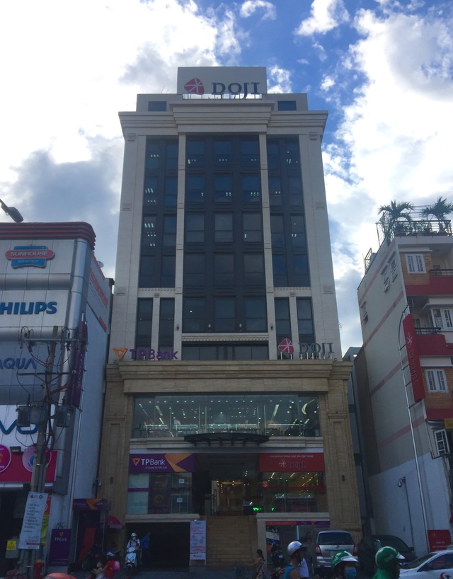 TPBank Tân Phú đổi tên chuyển địa điểm mới - 1 TPBank Tân Phú đổi tên chuyển địa điểm mới - 1
