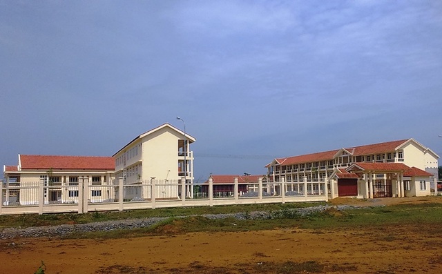 Thanh Hóa: Tuyển dụng hàng chục giáo viên đầu năm học mới - 1 Trường THPT Dân tộc nội trú Ngọc Lặc