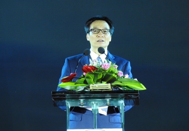 Festival Biển Nha Trang - Khánh Hòa 2017: “Mở rộng vòng tay bè bạn” - 2 Phó Thủ tướng Vũ Đức Đam phát biểu tại lễ khai mạc Festival Biển Nha Trang - Khánh Hòa lần thứ 8