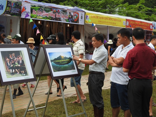 Khai mạc Liên hoan làng du lịch cộng đồng các tỉnh Tây Bắc mở rộng 2017 - 3 Khai mạc Liên hoan làng du lịch cộng đồng các tỉnh Tây Bắc mở rộng 2017 - 3