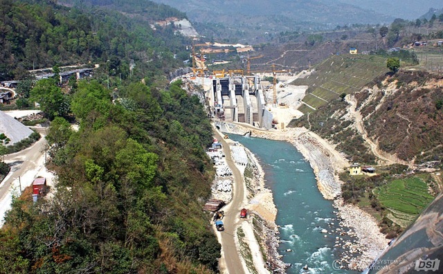 Nepal bất ngờ hủy thỏa thuận xây thủy điện 2,5 tỷ USD với Trung Quốc - 1 Một đập thủy điện tại Nepal (Ảnh: DSI)