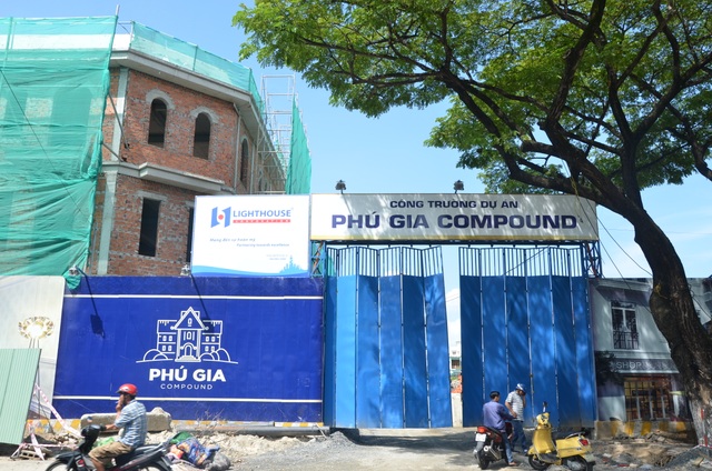 “Điểm mặt” những dự án, nhà công sản đang bị điều tra ở Đà Nẵng - 1
Dự án Phú Gia Compound đang được triển khai