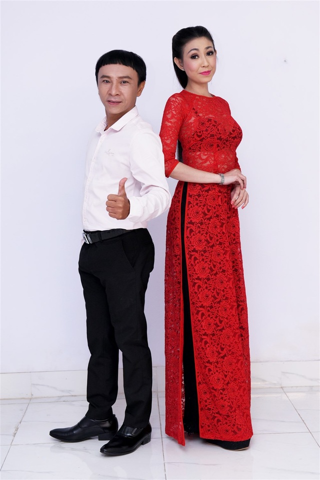 Bạn gái cũ Hoài Linh trẻ trung khó tin dù đã làm bà ngoại - 5 Bạn gái cũ Hoài Linh trẻ trung khó tin dù đã làm bà ngoại - 5