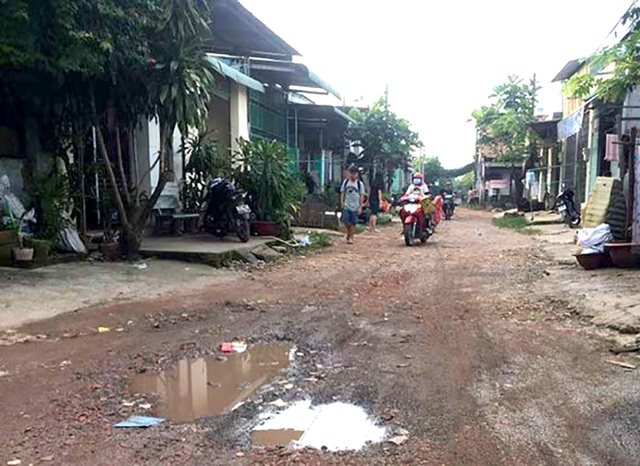 Nhiều sai phạm liên quan đến Phó Bí thư tỉnh Đồng Nai - 1 Dự án đầu tư quy hoạch xây dựng hạ tầng khu dân cư cho cán bộ, công nhân viên của Nhà máy dệt Thống Nhất tại phường Tân Biên đến nay hạ tầng vẫn nhếch nhác.