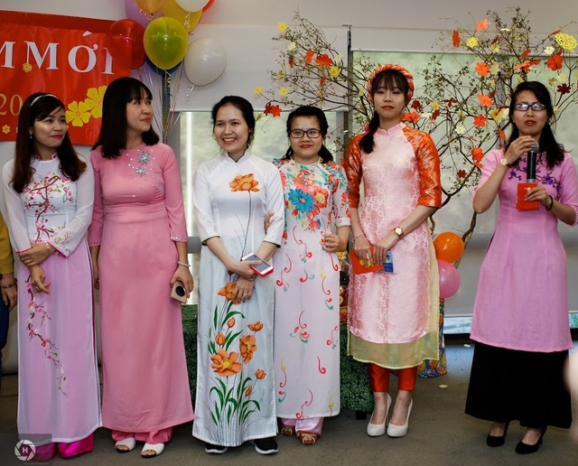 “Xuân 3 miền” vào thời khắc Giao thừa của DHS Việt tại Adelaide - 6
Các tân sinh viên giới thiệu về bản thân và làm quen với cộng đồng.