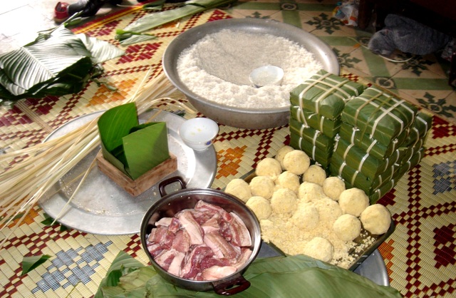 Những việc làm "hốt bạc" dịp Tết - 3 Dịch vụ gói bánh trưng tại nhà đang thu hút sự quan tâm của người dân Sài Gòn.