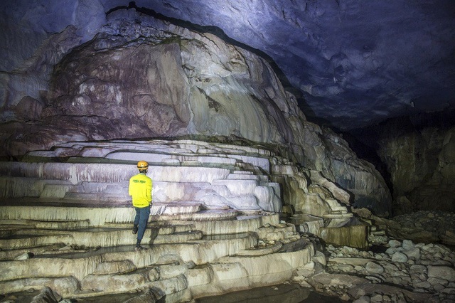Đưa 3 hang động ở “vương quốc hang động” Phong Nha vào khai thác - 2 Đưa 3 hang động ở “vương quốc hang động” Phong Nha vào khai thác - 2