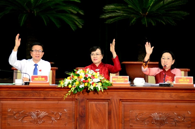 TPHCM tuyển giáo viên mầm non công lập hộ khẩu tỉnh - 1 HĐND TPHCM thông qua nghị quyết về tuyển giáo viên mầm non công lập có hộ khẩu tỉnh