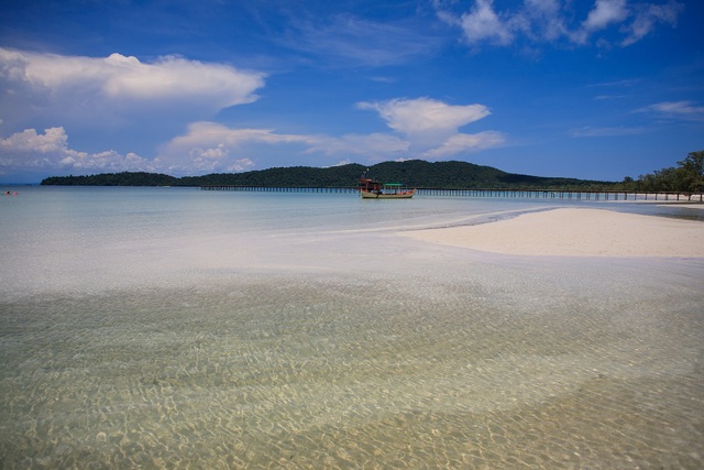 Tết này vi vu Đông Nam Á sôi động - 3 Koh Rong Samloem là sự hòa quyện của biển xanh, cát trắng, nắng vàng