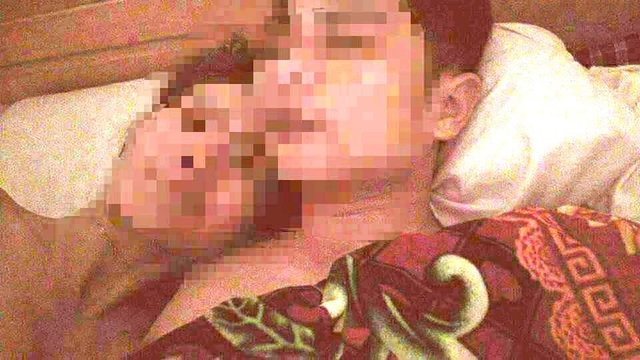 Trần tình của nữ cán bộ lộ ảnh “nóng” với chủ tịch xã - 1 Hình ảnh nóng giữa nữ cán bộ văn phòng với Chủ tịch xã