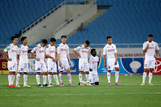 Hà Nội FC và Hải Phòng dừng bước ở cúp quốc gia - 1
Nỗi thất vọng của Hà Nội FC sau khi bị loại